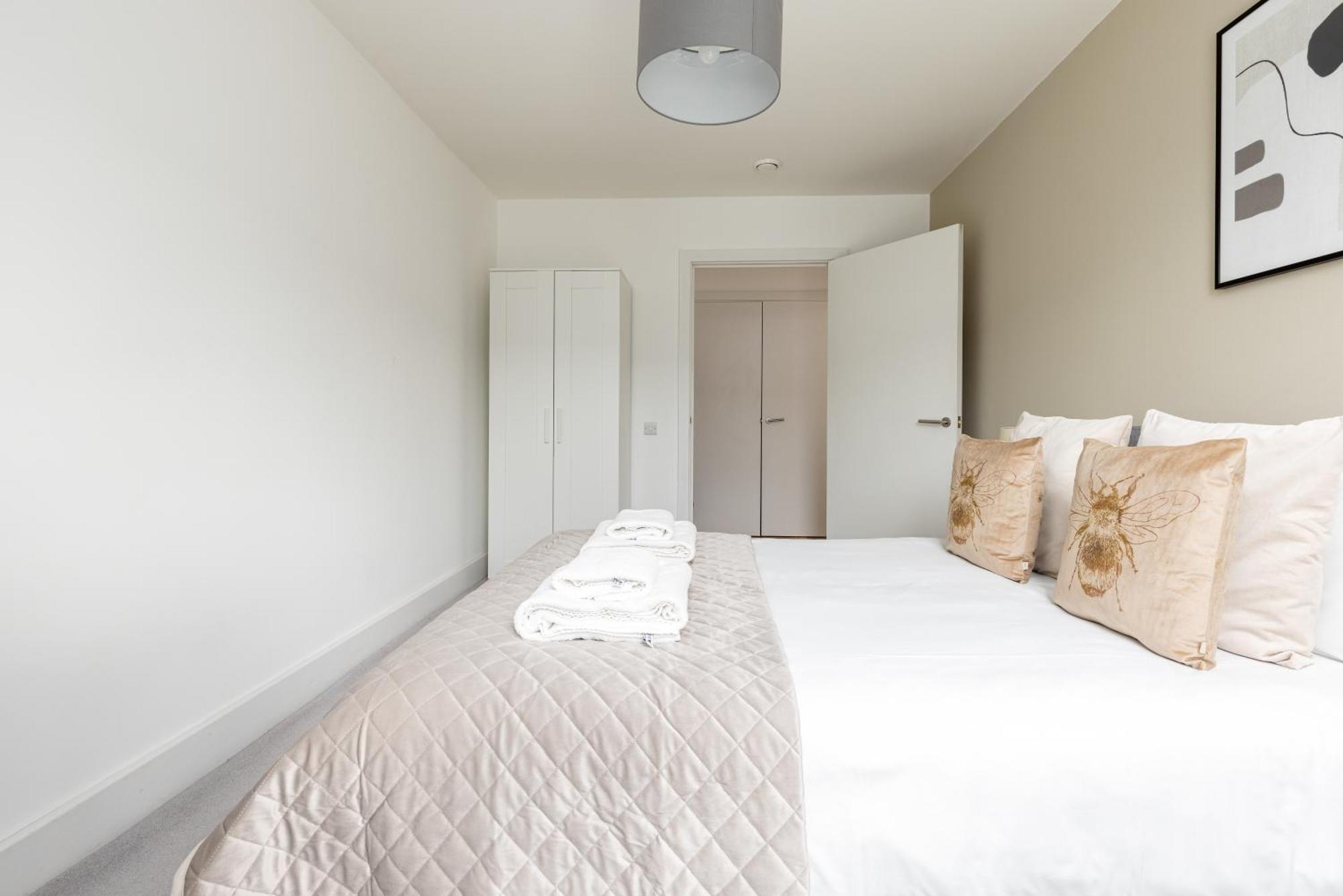 The Bridge Apartment Londra Esterno foto